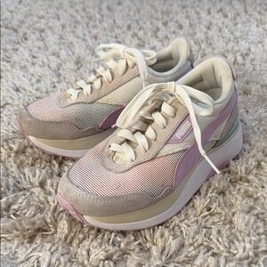 Puma Girl’s Cream and Lavander Sneakers